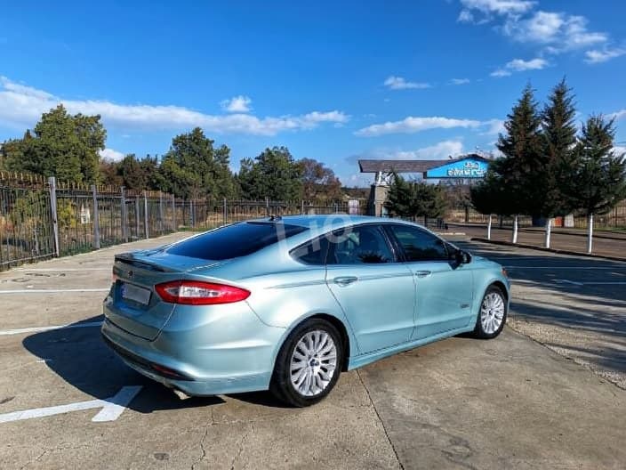 Ford Fusion Titanium Plug-in Hybrid